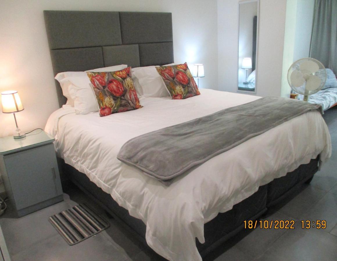 Apartament Lekker Rus Bloemfontein Zewnętrze zdjęcie