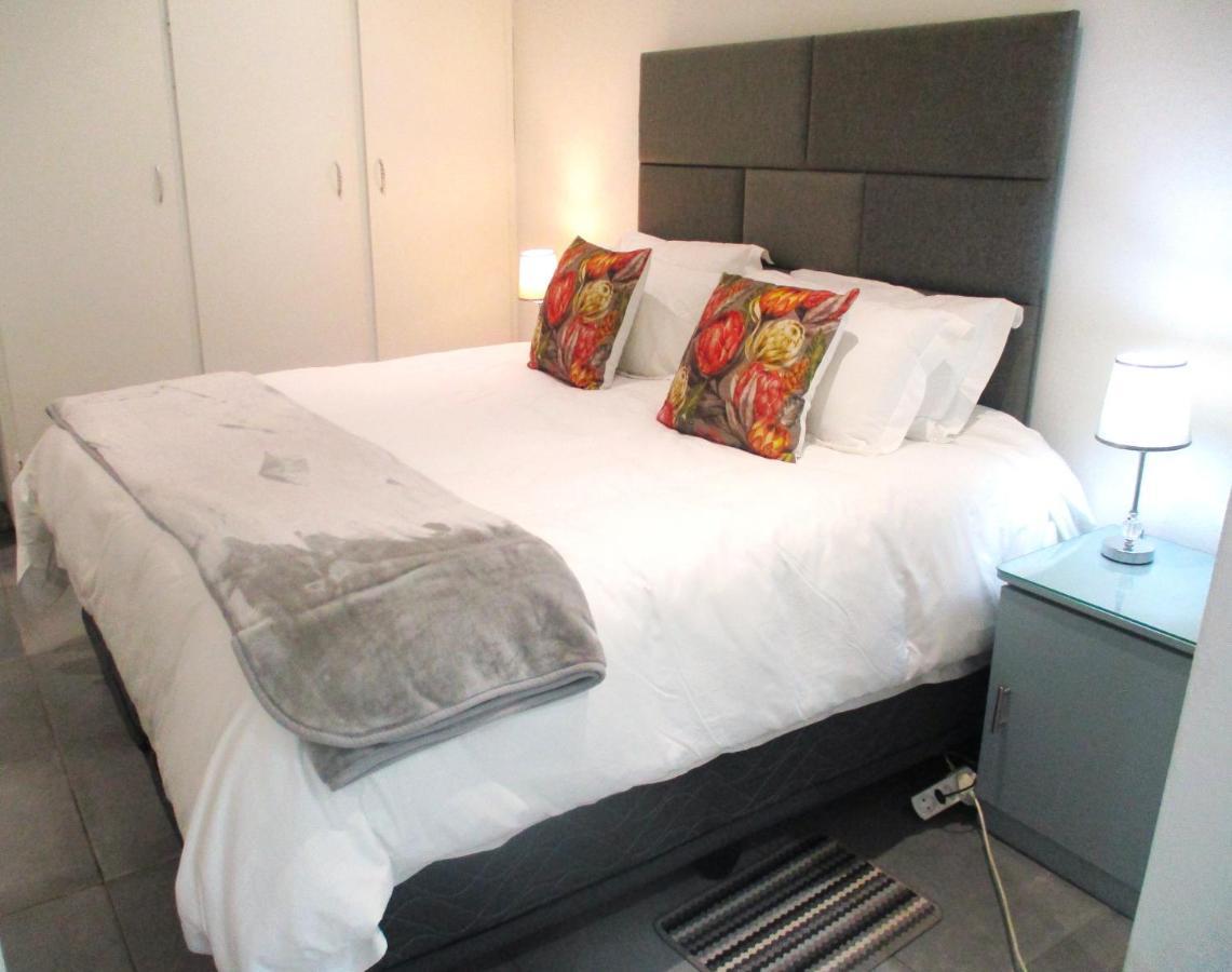 Apartament Lekker Rus Bloemfontein Zewnętrze zdjęcie